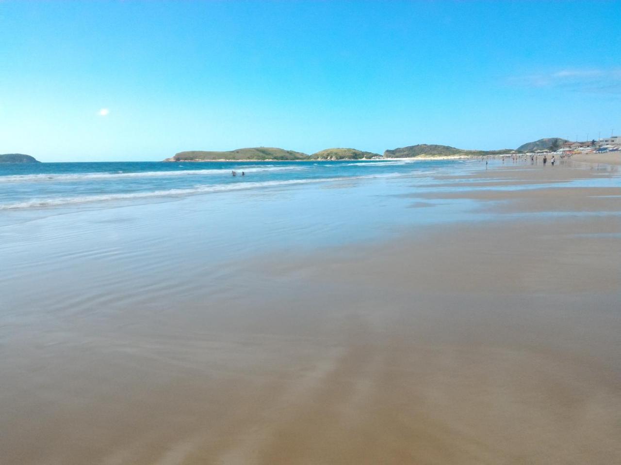 Triplex, Cabo Frio, Praia Do Pero エクステリア 写真